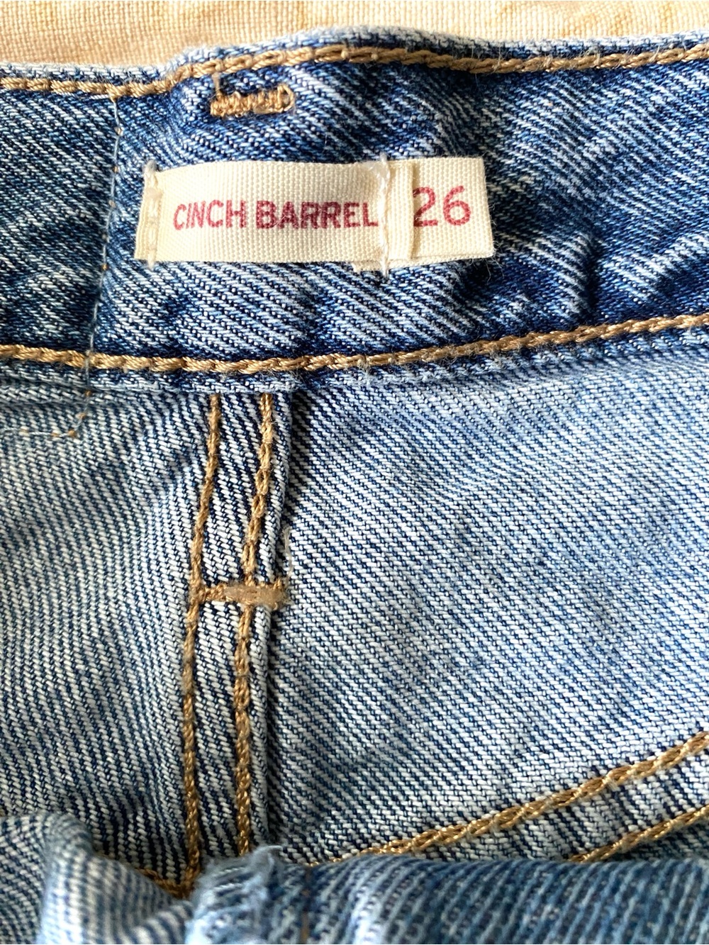 Levi’s Cinch Barrel Jeans Wide Leg Medium Wash Light Distress Fading Size 26 - Picture 6 of 16